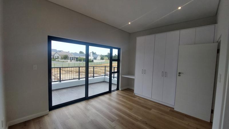 To Let 3 Bedroom Property for Rent in Graanendal Western Cape